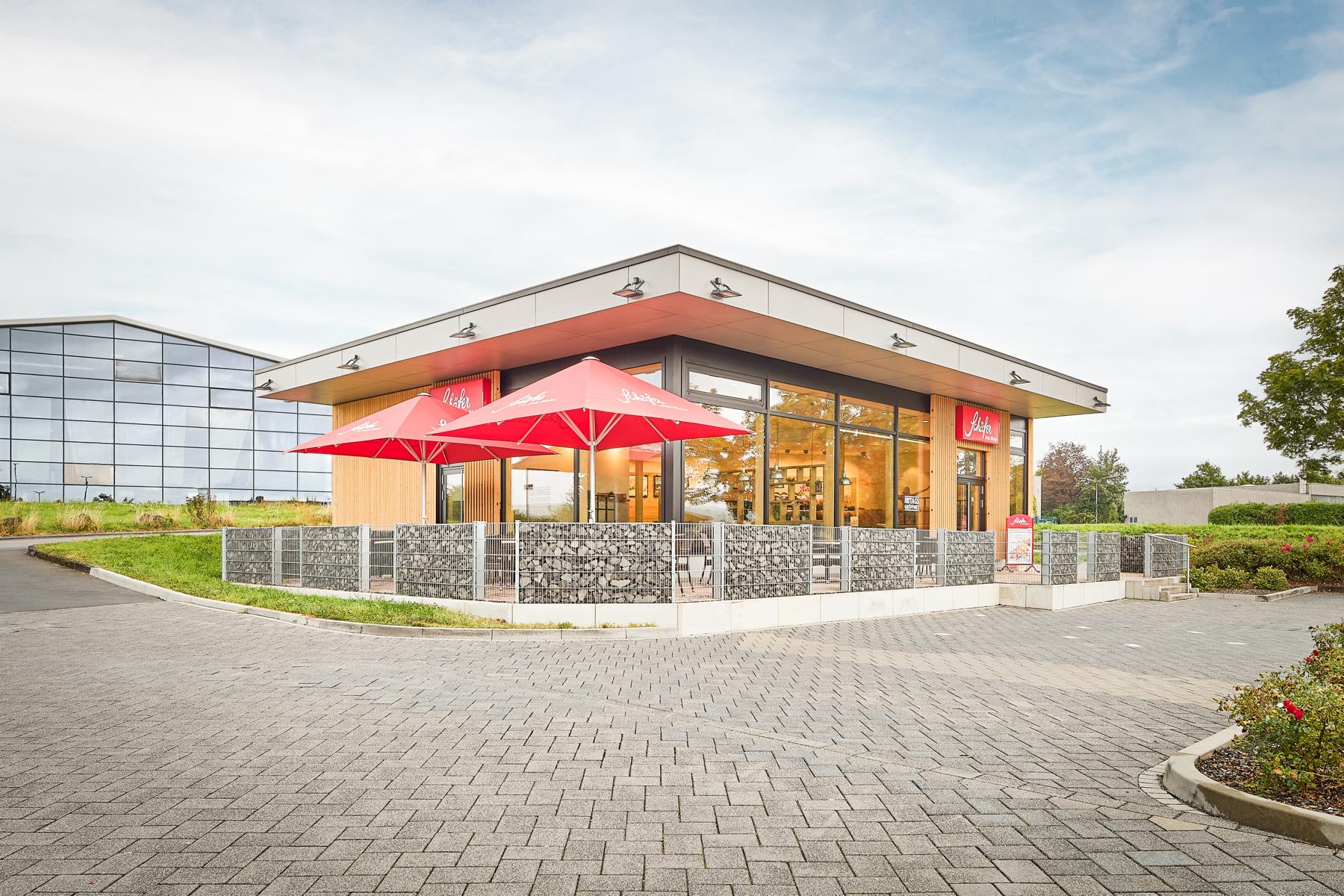 Freistehendes Bäckerei-Café in Hachenburg